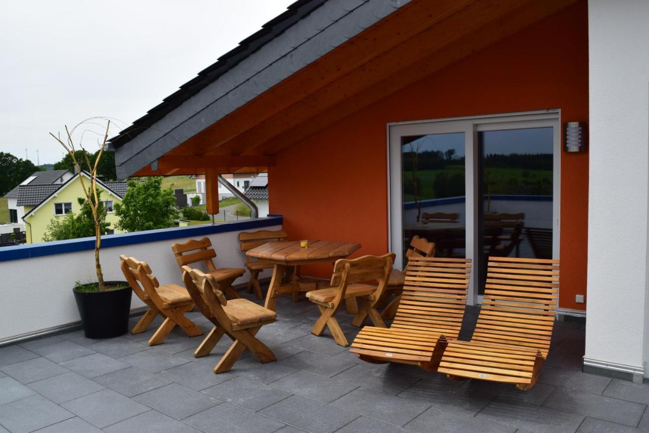 Hunsruecker-Fewo - Die Erlebnishuette - 2 Ferienwohnungen Im Hunsrueck In Unzenberg Gobenhausen Værelse billede
